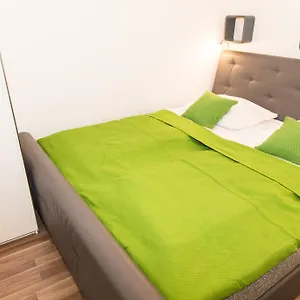 Апартаменты Apartment Diefenbachgasse, Вена
